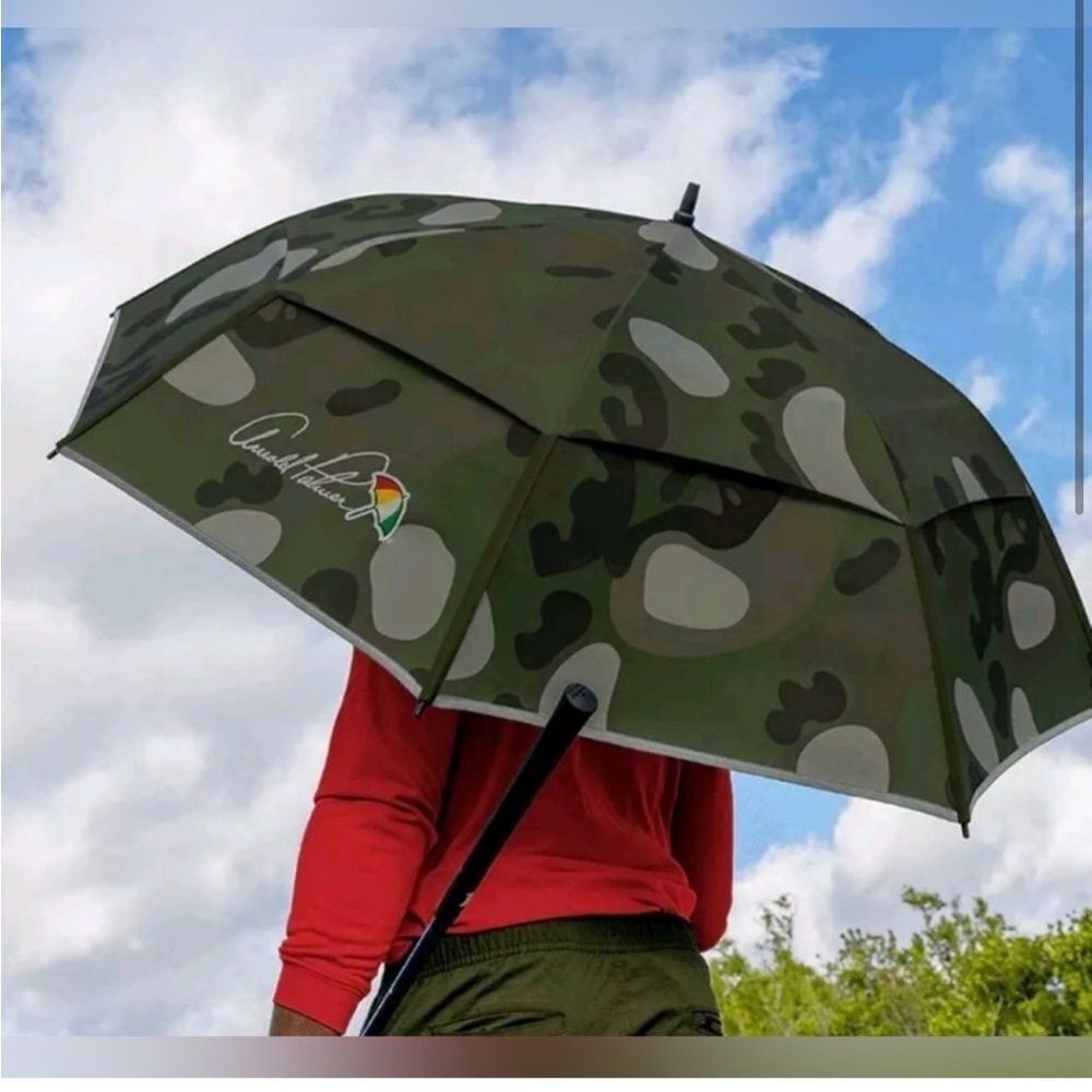New Weatherman Arnold Palmer Camo Umbrella - Picture 2 of 6